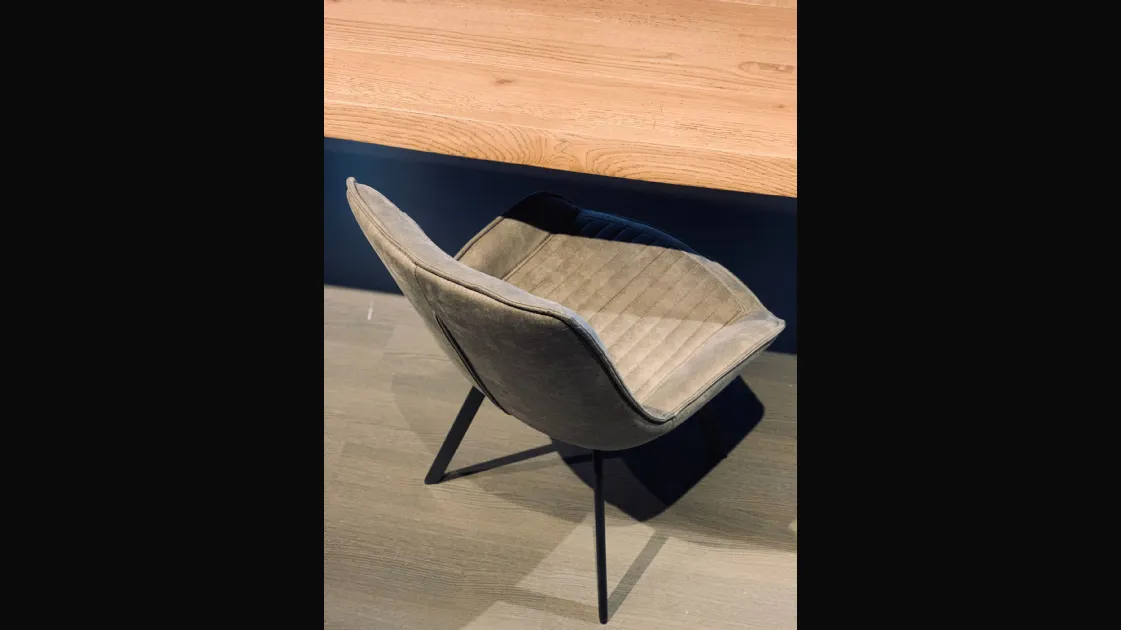 Sixty Devina Nais chair