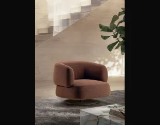 Zeppelin SED020 armchair by Lago.