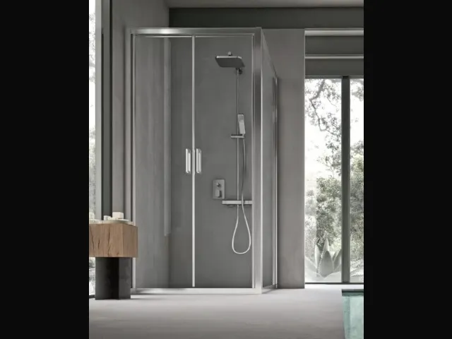 Glass shower box with aluminum profiles with doors that can be opened both inwards and outwards for the A6 Saloon by Arcom.