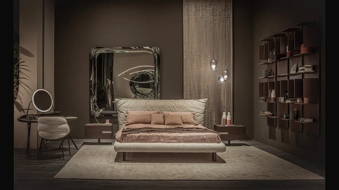 Pascal design bed in leather and fabric by Cattelan Italia.