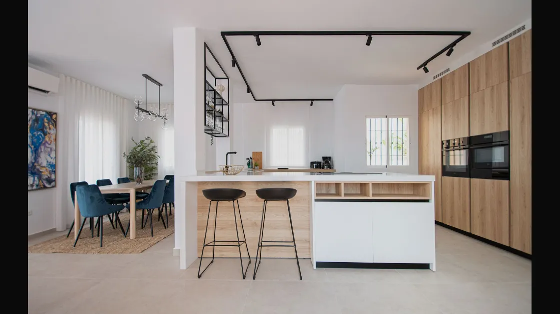 Modern kitchen with peninsula D23 in Oak and White lacquer by Doimo Cucine