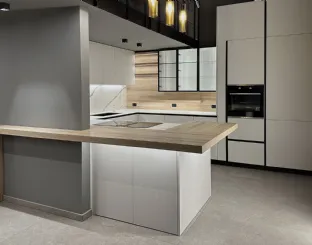 Modern Kitchen D23 in White lacquered glass by Doimo Cucine